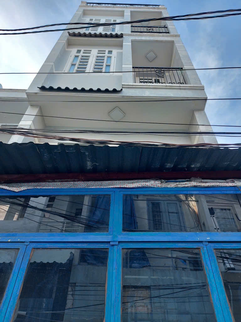 BÁN NHÀ QUẬN 7, 3 TẦNG, GẦN HUỲNH TẤN PHÁT, HẺM RỘNG-THOÁNG, 6,5X16M, 8,X TỶ
